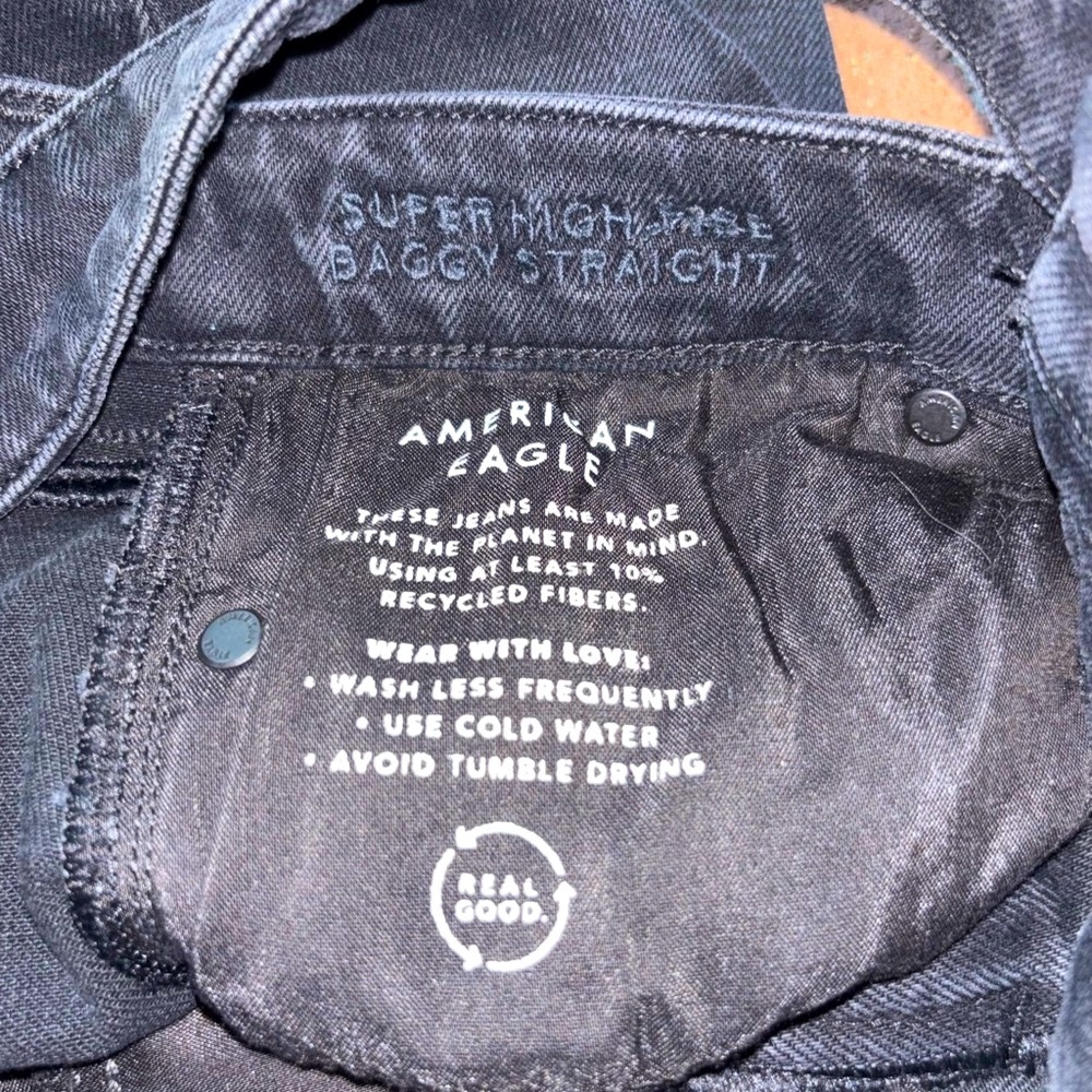 American Eagle Unique Split Super High-Rise Baggy… - image 5